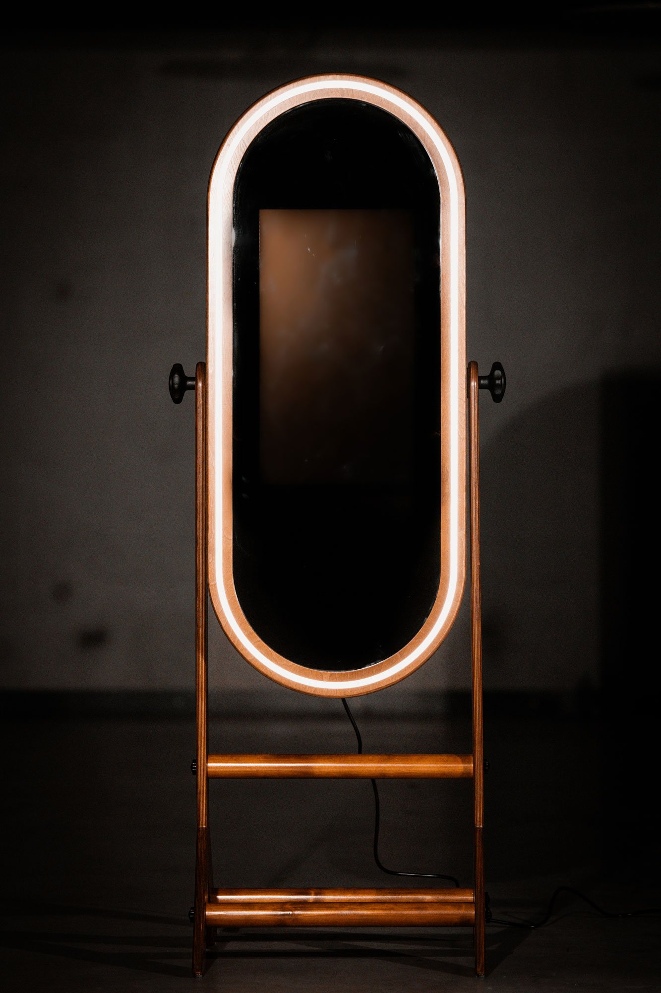 Fotobox «Mirror»: Der Magic Mirror für Ganzkörper-Aufnahmen